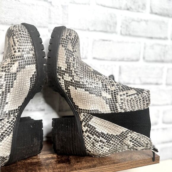 MIA Faux Snakeskin Ankle Boots Shoes Size 7.5 - Picture 5 of 9
